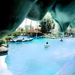 Danau Toba Hotel International