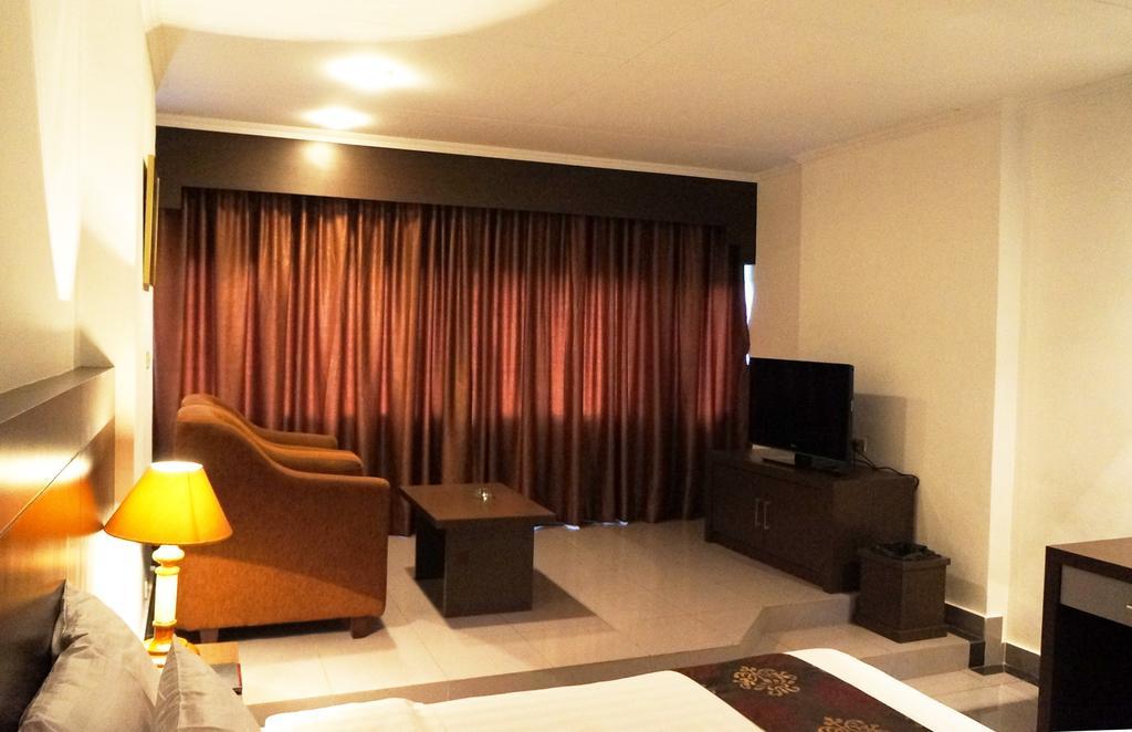 Danau Toba International 5* Medan