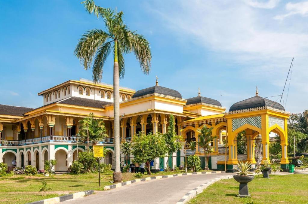 Danau Toba International Hotel