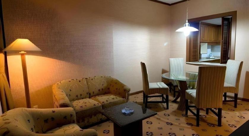 Hotel Danau Toba International 5*