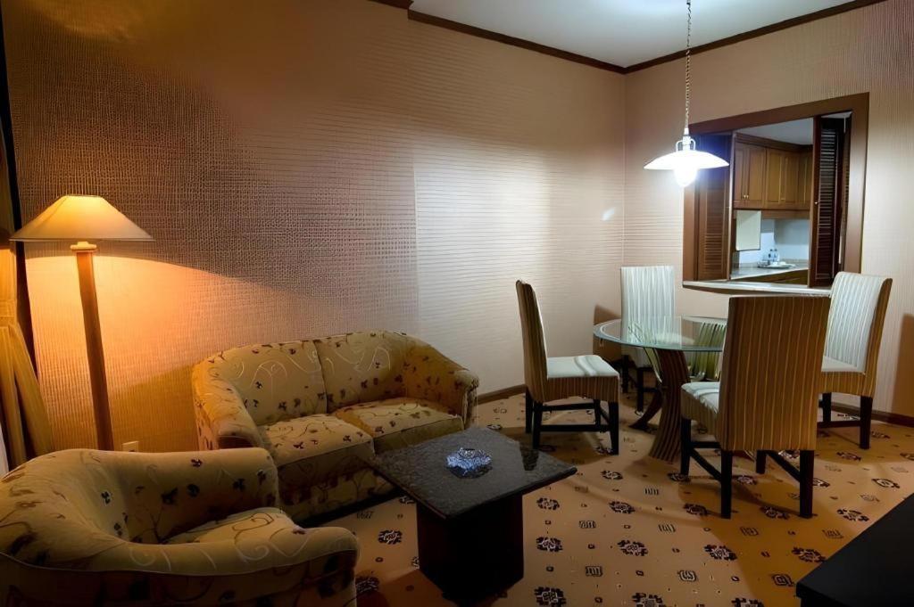 Danau Toba International 5*