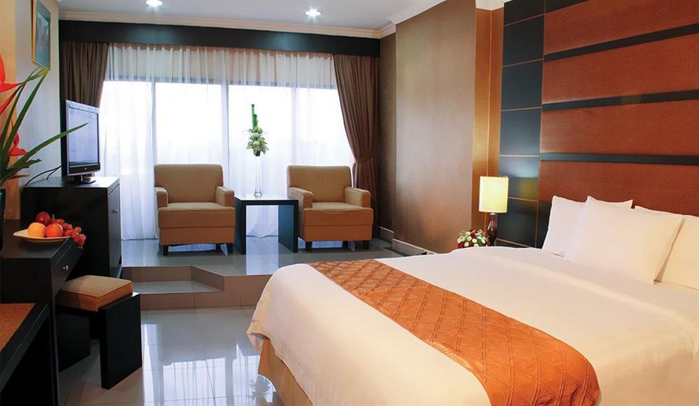Danau Toba International 5* Medan